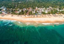 Hikkaduwa – Sri Lanka’s Vibrant Beach and Coral Paradise